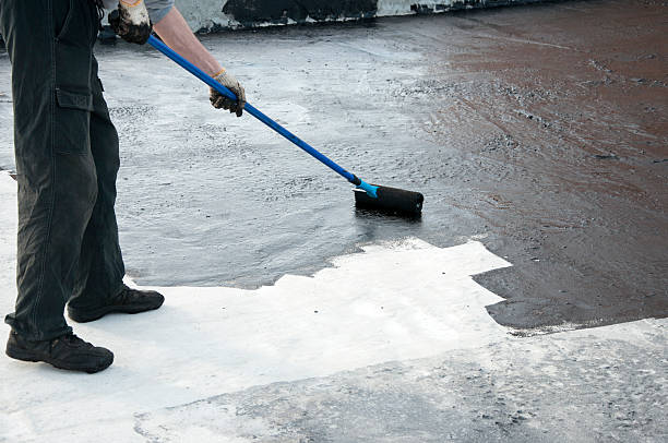 Best Concrete Pool Decks in Lake Lifornia, CA